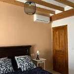 Nacaren Apartment *
