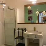 Nacaren Apartment *